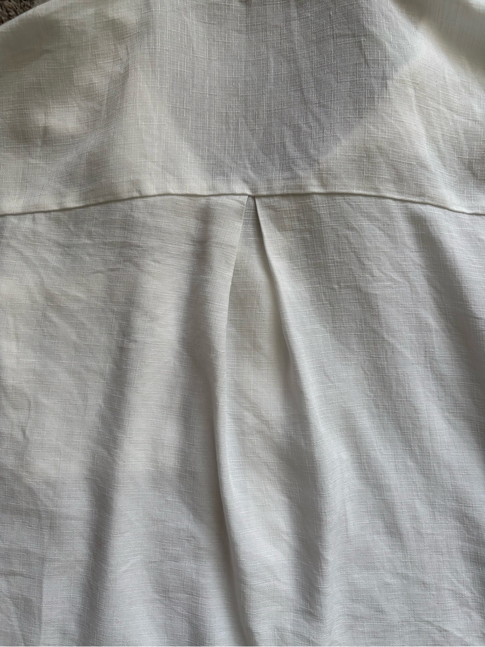 White Linen Blend Sleeveless Button Front Top & Shorts Set | Size Large - Picture 9 of 11